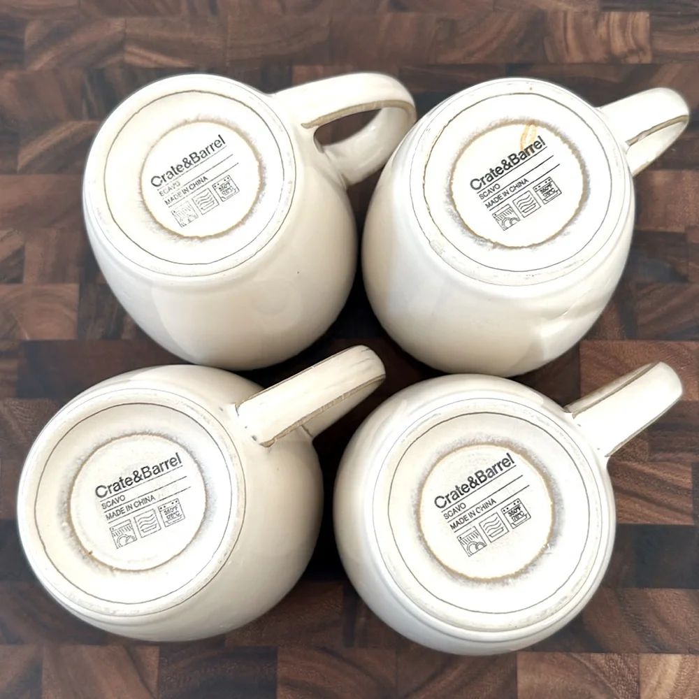 Crate&Barrel Rare Mug Set of 4 - Beige